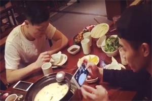 加藤非《拍照僚机养成秘籍》